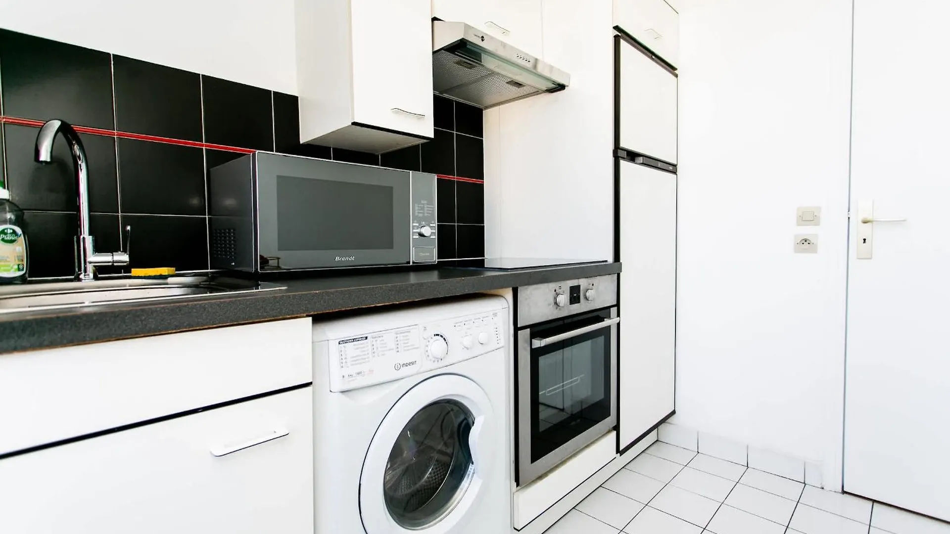 Bnbnova - 1Br - Upper Marais & Pompidou Paris 0*,